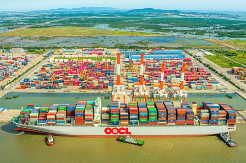 Vietnam’s port listed 11th among 370 world’s most efficient container ports